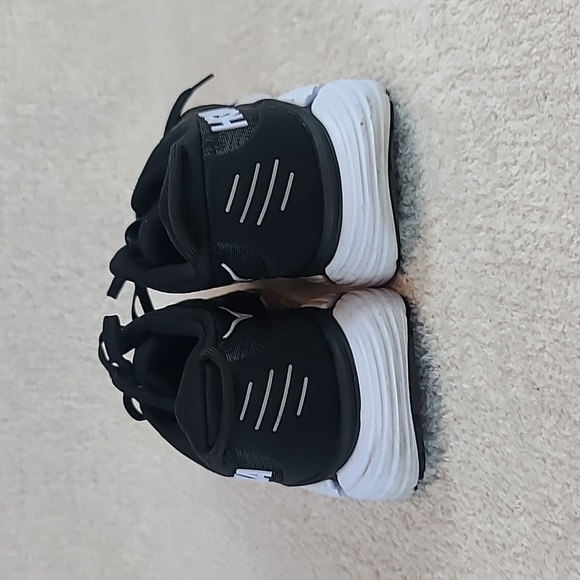 HOKA WOMEN'S GAVIOTA 4 - Picture 5 of 9